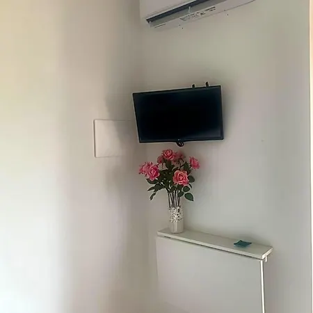 Bed and breakfast A