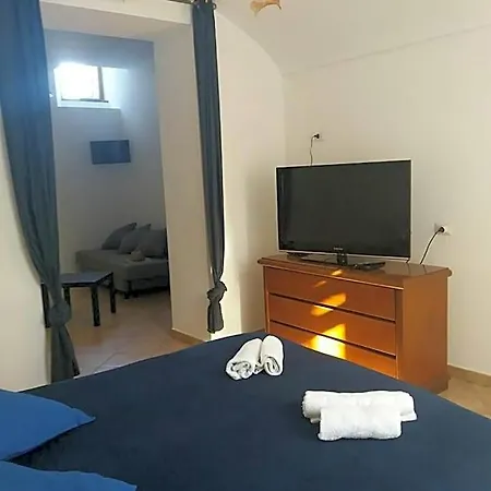 A Bed and breakfast 3*